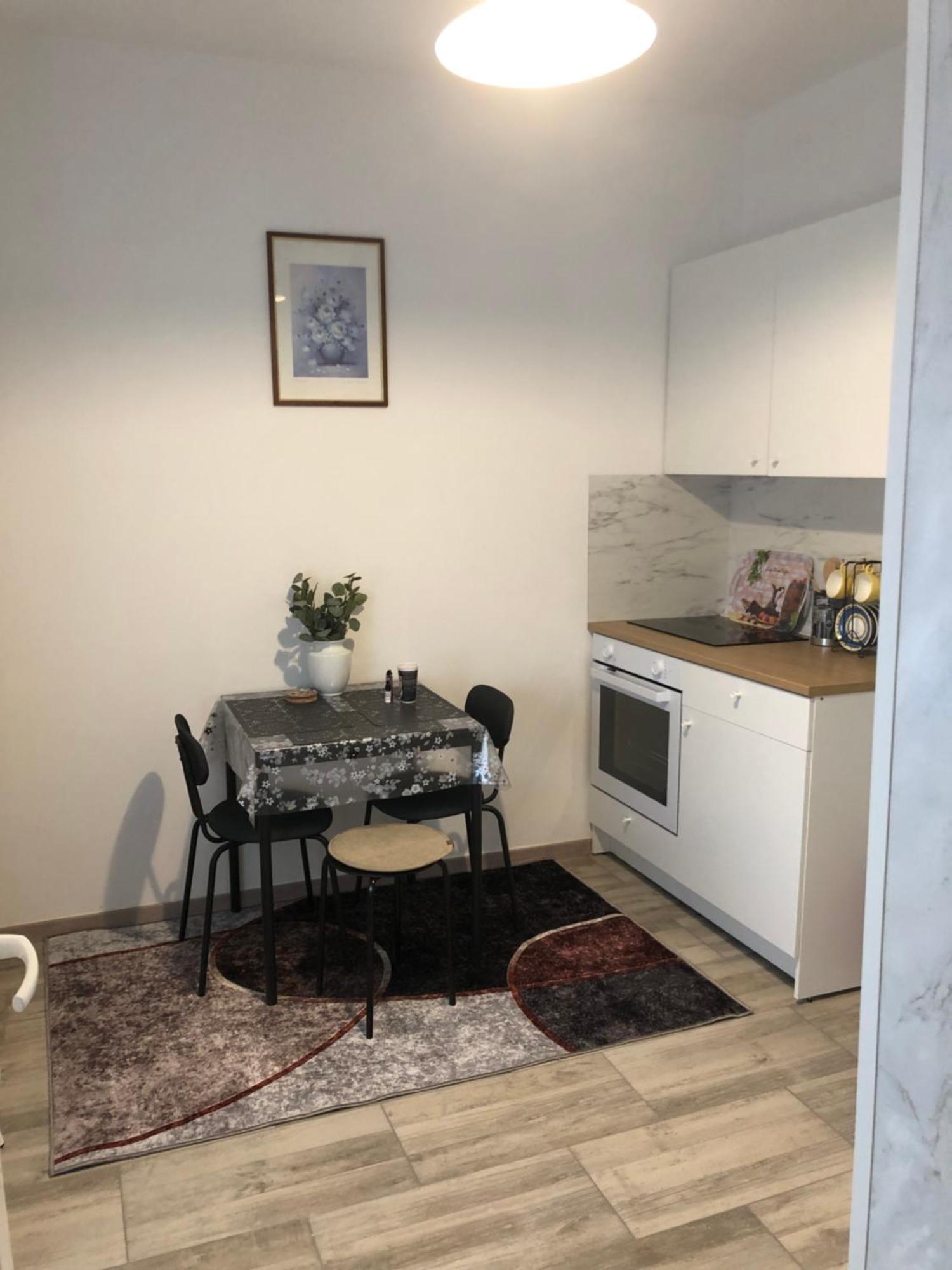 Studio Stipe- With Free Parking, Self Check-In 0-24 ザグレブ エクステリア 写真