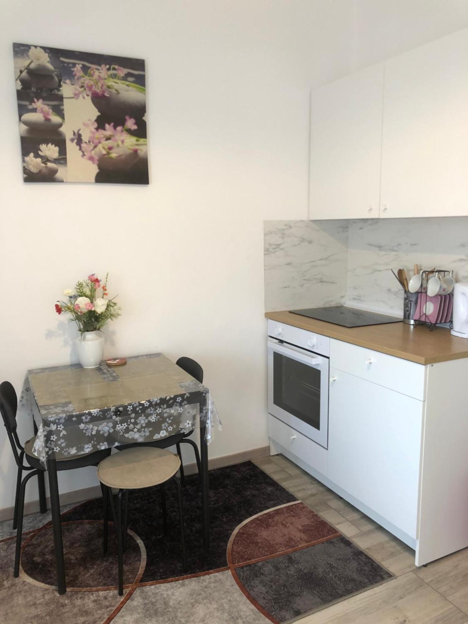 Studio Stipe- With Free Parking, Self Check-In 0-24 ザグレブ エクステリア 写真